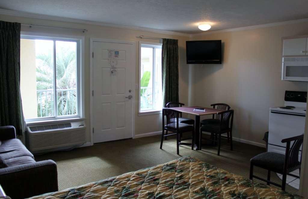 Flamingo Hotel & Tower パナマシティービーチ 部屋 写真